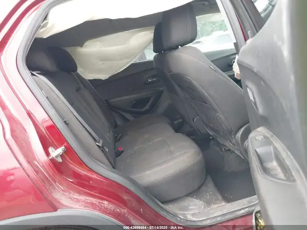 KL7CJNSB9MB314341 2021 CHEVROLET TRAX - Image 8