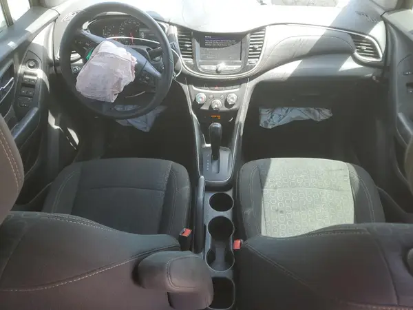 KL7CJNSB9MB351227 2021 CHEVROLET TRAX - Image 8