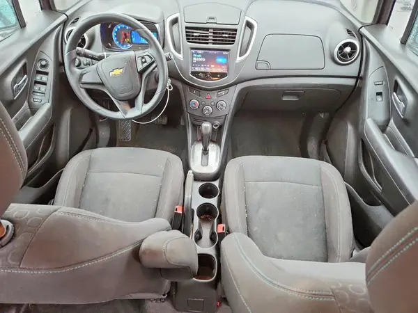 KL7CJNSBXGB517999 2016 CHEVROLET TRAX - Image 8