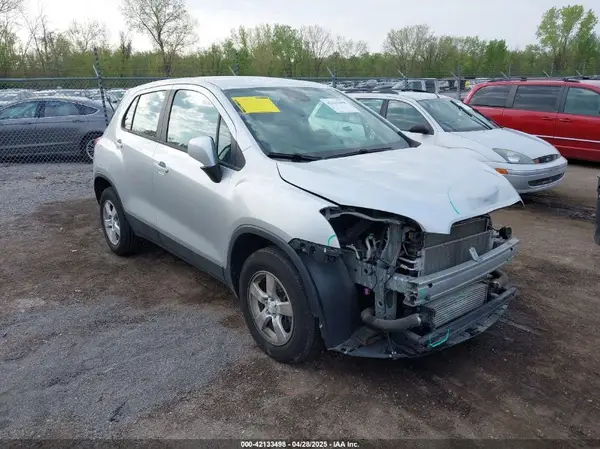 KL7CJNSBXGB587518 2016 CHEVROLET TRAX - Image 1