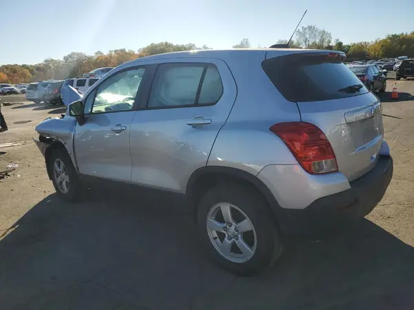KL7CJNSBXGB679499 2016 CHEVROLET TRAX - Image 2