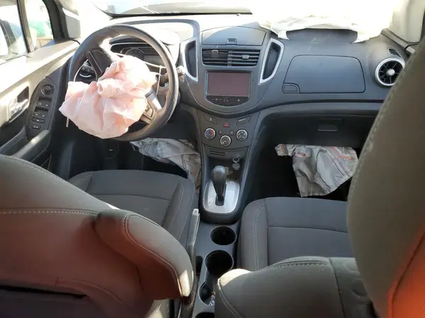 KL7CJNSBXGB679499 2016 CHEVROLET TRAX - Image 8