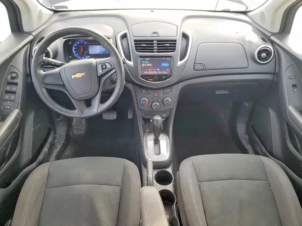 KL7CJNSBXGB715451 2016 CHEVROLET TRAX - Image 8