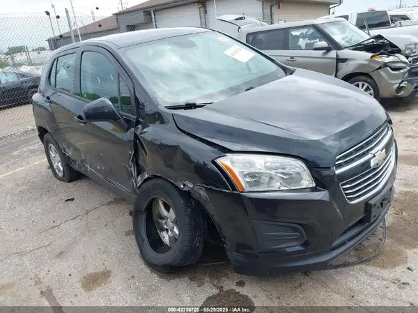 KL7CJNSBXGB732394 2016 CHEVROLET TRAX - Image 1