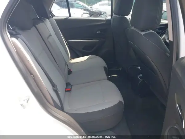 KL7CJNSBXGB754878 2016 CHEVROLET TRAX - Image 8