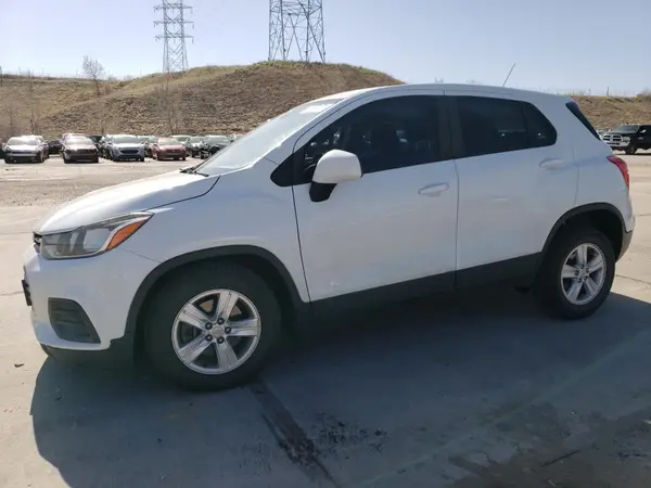 KL7CJNSBXHB128765 2017 CHEVROLET TRAX - Image 1