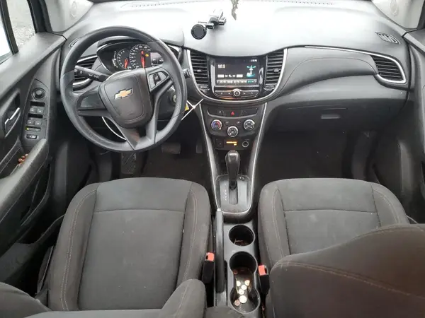 KL7CJNSBXHB129513 2017 CHEVROLET TRAX - Image 8