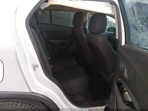 KL7CJNSBXHB219406 2017 CHEVROLET TRAX - Image 8