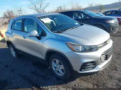 KL7CJNSBXJB573870 2018 CHEVROLET TRAX