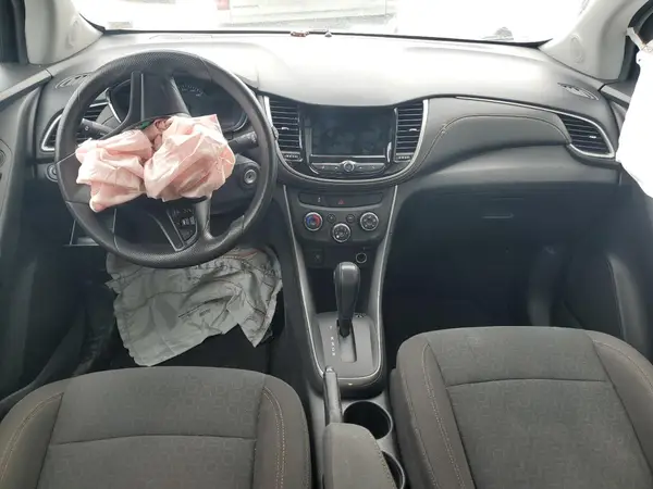 KL7CJNSBXJB600436 2018 CHEVROLET TRAX - Image 8