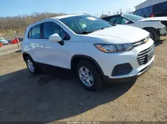 KL7CJNSBXJB647725 2018 CHEVROLET TRAX