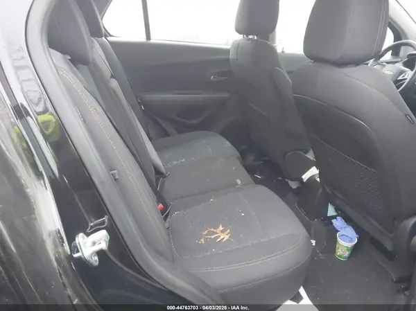 KL7CJNSBXLB040601 2020 CHEVROLET TRAX - Image 8