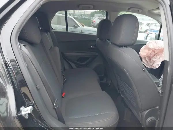 KL7CJNSBXLB054255 2020 CHEVROLET TRAX - Image 8