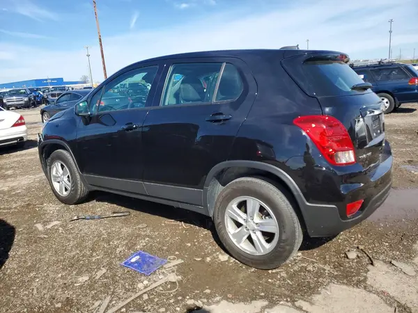 KL7CJNSBXLB062453 2020 CHEVROLET TRAX - Image 2