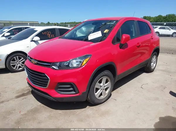 KL7CJNSBXLB348917 2020 CHEVROLET TRAX - Image 2