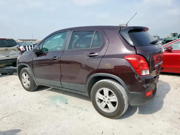 KL7CJNSBXMB348661 2021 CHEVROLET TRAX - Image 2