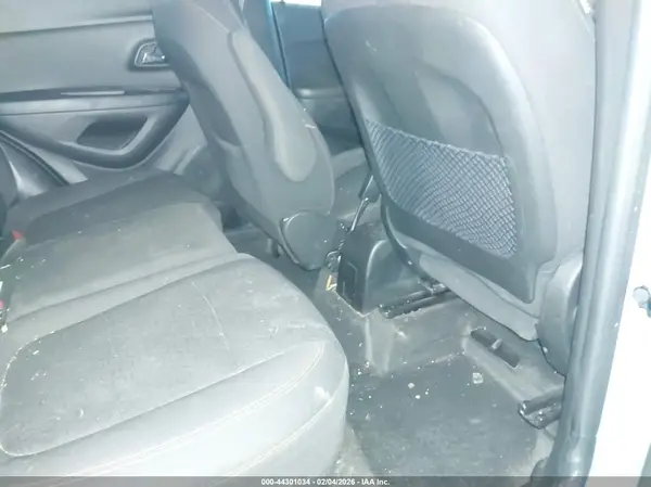 KL7CJNSBXMB360289 2021 CHEVROLET TRAX - Image 8