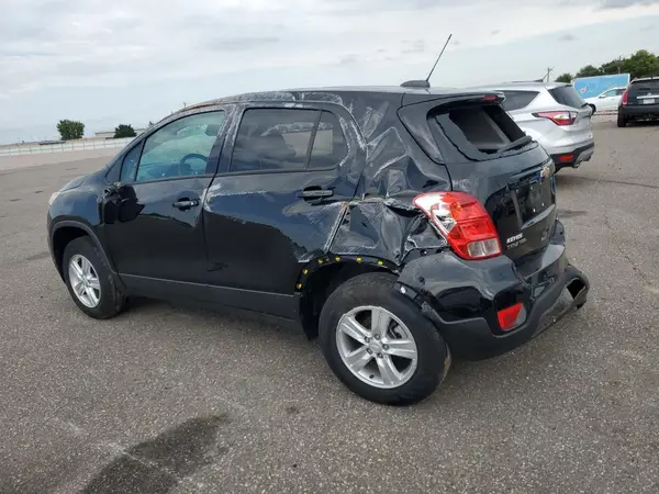 KL7CJNSM0MB365969 2021 CHEVROLET TRAX - Image 2