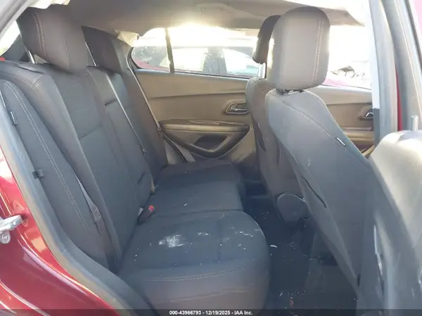 KL7CJNSM0NB503401 2022 CHEVROLET TRAX - Image 8