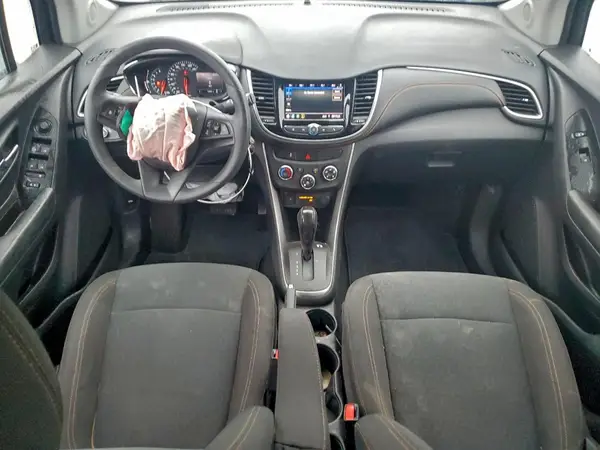 KL7CJNSM0NB527729 2022 CHEVROLET TRAX - Image 8