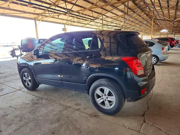 KL7CJNSM0NB527942 2022 CHEVROLET TRAX - Image 2