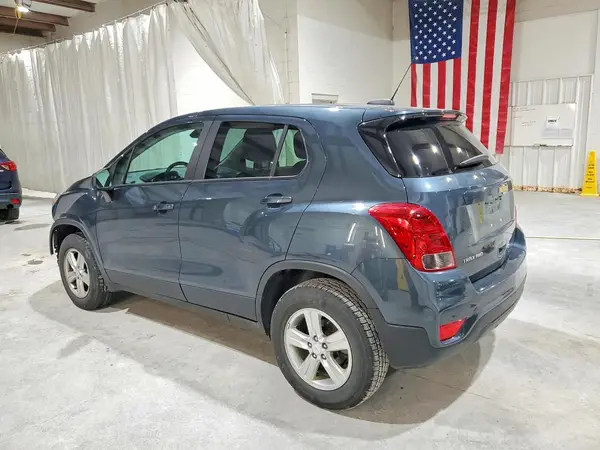 KL7CJNSM0NB543087 2022 CHEVROLET TRAX - Image 2