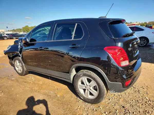 KL7CJNSM0NB543350 2022 CHEVROLET TRAX - Image 2