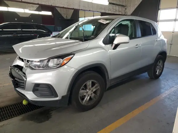 KL7CJNSM0NB545597 2022 CHEVROLET TRAX - Image 1