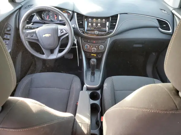 KL7CJNSM1MB374471 2021 CHEVROLET TRAX - Image 8