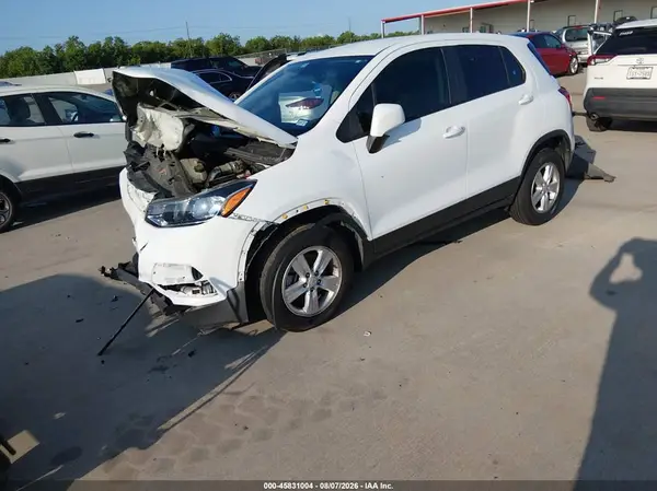 KL7CJNSM1NB507683 2022 CHEVROLET TRAX - Image 2