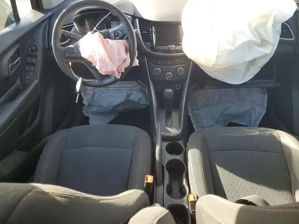 KL7CJNSM1NB509773 2022 CHEVROLET TRAX - Image 8