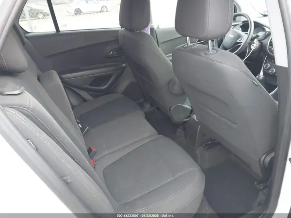KL7CJNSM1NB515492 2022 CHEVROLET TRAX - Image 8