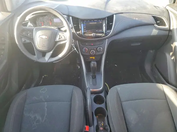 KL7CJNSM1NB527898 2022 CHEVROLET TRAX - Image 8