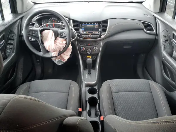 KL7CJNSM1NB547813 2022 CHEVROLET TRAX - Image 8