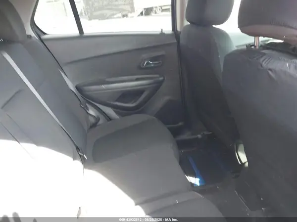 KL7CJNSM2NB501519 2022 CHEVROLET TRAX - Image 8