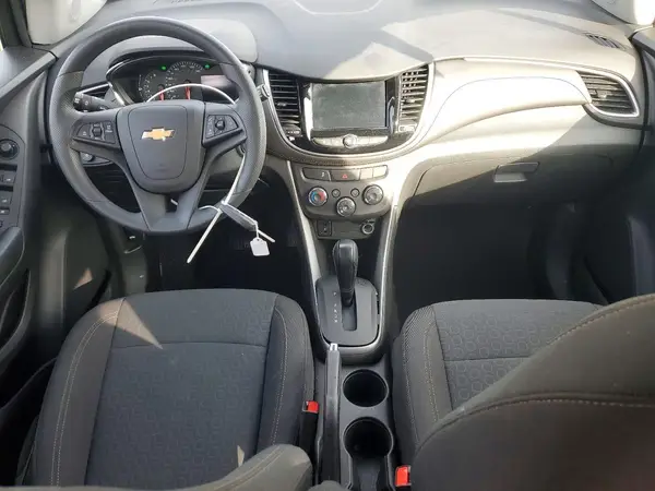 KL7CJNSM2NB545567 2022 CHEVROLET TRAX - Image 8