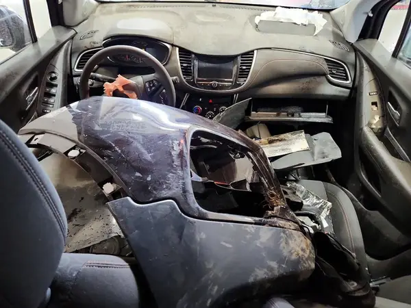 KL7CJNSM3NB507507 2022 CHEVROLET TRAX - Image 8