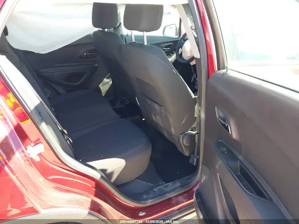 KL7CJNSM3NB513940 2022 CHEVROLET TRAX - Image 8