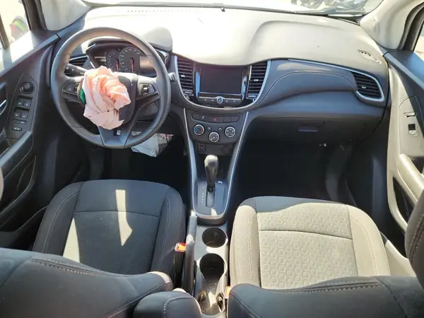 KL7CJNSM3NB548378 2022 CHEVROLET TRAX - Image 8