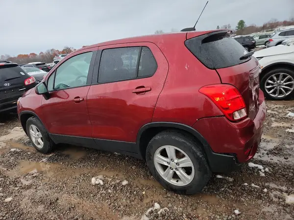 KL7CJNSM4NB514871 2022 CHEVROLET TRAX - Image 2