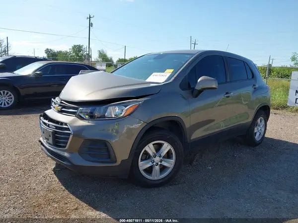 KL7CJNSM4NB516152 2022 CHEVROLET TRAX - Image 2