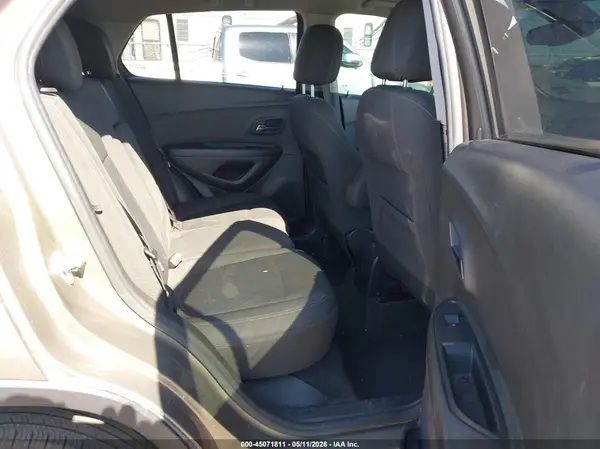 KL7CJNSM4NB516152 2022 CHEVROLET TRAX - Image 8