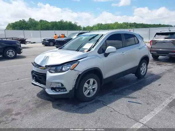 KL7CJNSM4NB547918 2022 CHEVROLET TRAX - Image 2