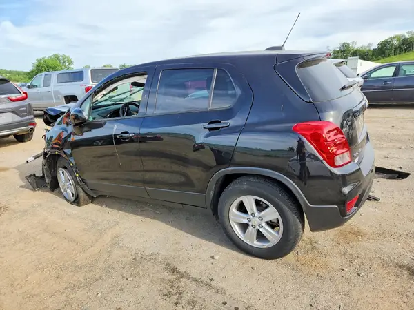 KL7CJNSM4NB553413 2022 CHEVROLET TRAX - Image 2