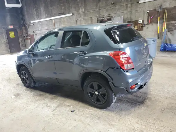 KL7CJNSM5NB516273 2022 CHEVROLET TRAX - Image 2