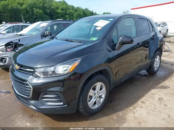 KL7CJNSM5NB542114 2022 CHEVROLET TRAX - Image 2