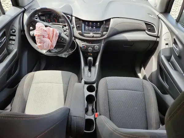 KL7CJNSM5NB552593 2022 CHEVROLET TRAX - Image 8
