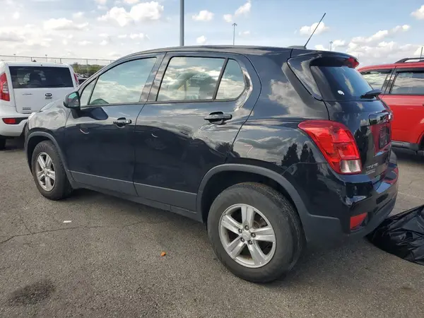 KL7CJNSM6NB518209 2022 CHEVROLET TRAX - Image 2