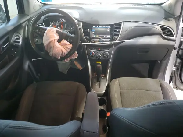 KL7CJNSM6NB543028 2022 CHEVROLET TRAX - Image 8
