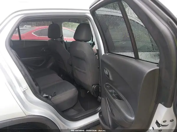 KL7CJNSM6NB549072 2022 CHEVROLET TRAX - Image 8